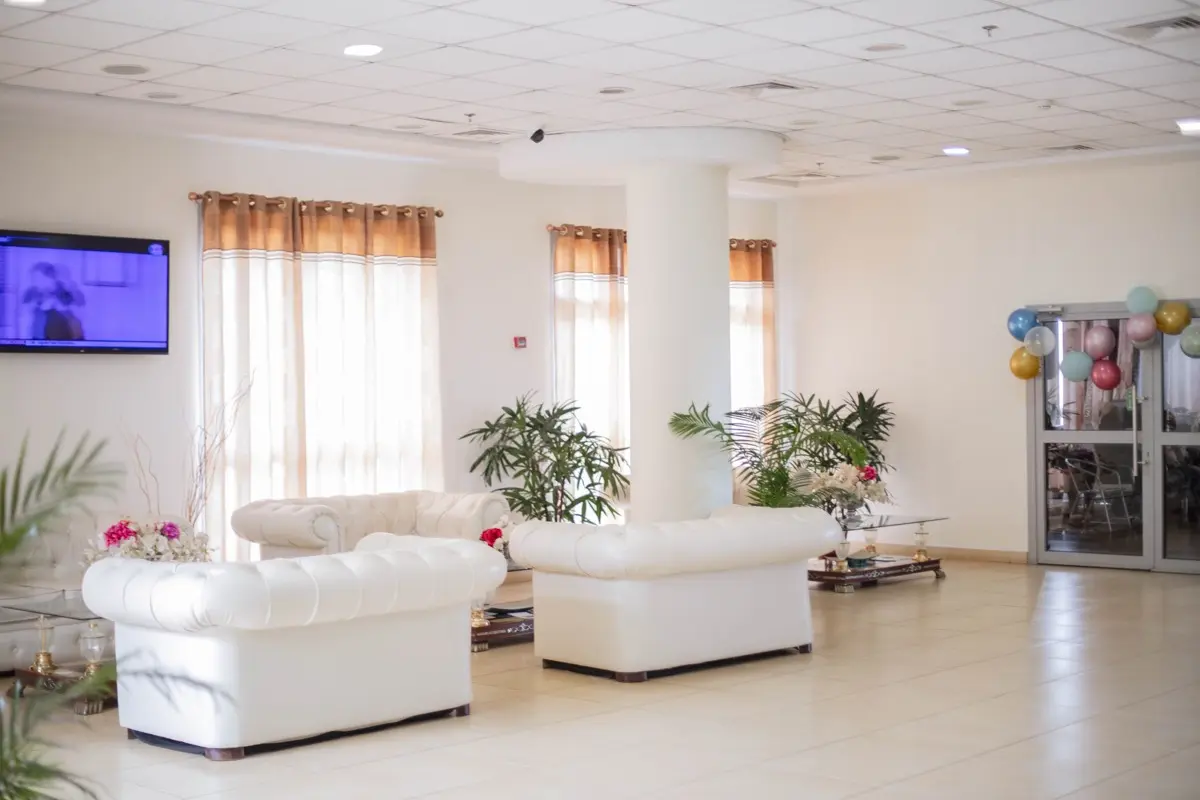 Establishment photo 17